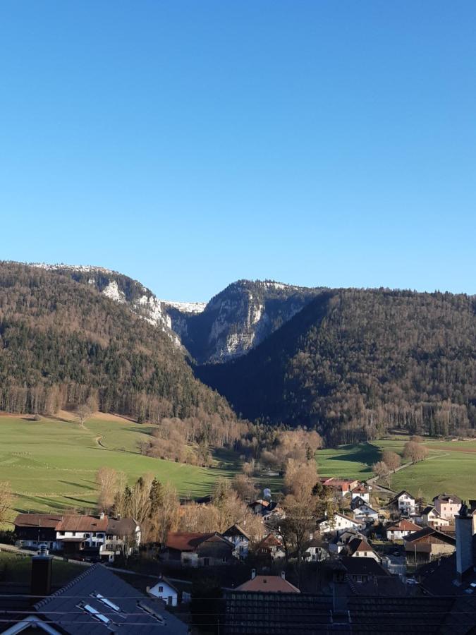 Apartamento Tiny de l'Aigle Villeret Exterior foto